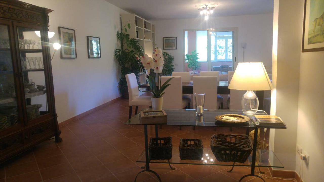 Villa Degli Olmi Allumiere Exterior foto